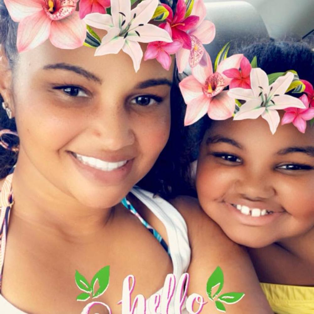 Meet your Posher, Abigail